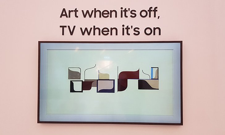 พาสัมผัส Samsung The Frame ทีวีที่รวมร่างระหว่าง กรอบภาพ และ ทีวี ได้ลงตัว
