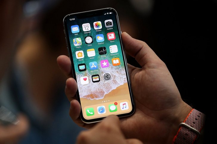 รวยกันทีเดียว รถขนส่ง iPhone X ถูกปล้นคิดเป็นเงินมูลค่ากว่า 12 ล้านบาท