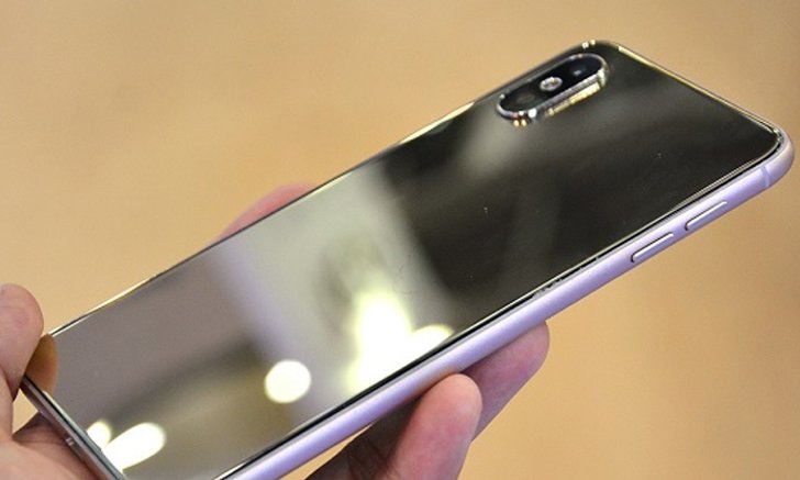 เชิญพบกับ Symbol S3 ร่างโคลน iPhone X เท็น ที่มีแม้กระทั่งรอยแหว่งบนหน้าจอ