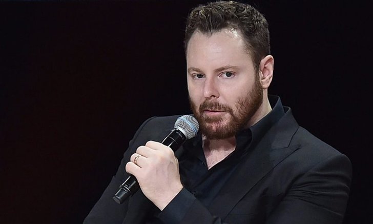 Sean Parker วิจารณ์ Facebook ที่เขาร่วมสร้างขึ้นมาว่า ใช้ประโยชน์จากด้านเปราะบางของจิตใจผู้คน