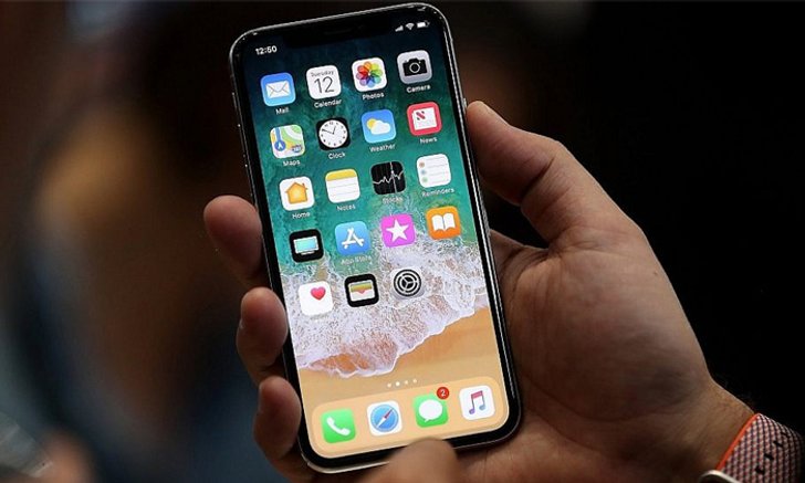 แพงก็ยังขายดี iPhone X ขยายระยะเวลาส่งเป็น 1-2 สัปดาห์แล้ว