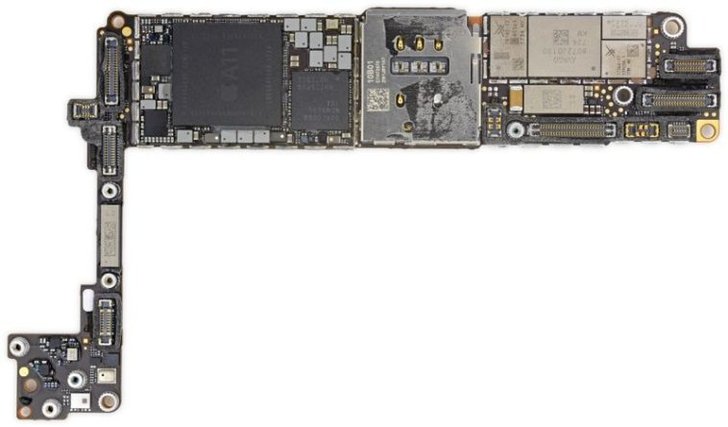 iphone8logicboard-800x470-758