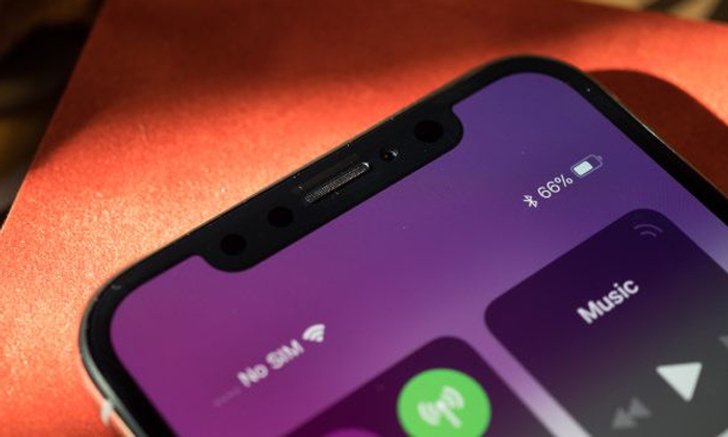 ชัดเจน Huawei P20 มาพร้อมรอยบากบนหน้าจอเหมือน iPhone X แน่นอน