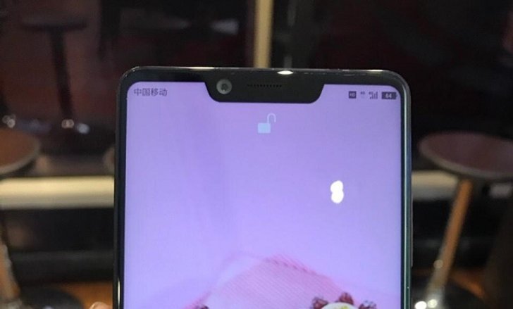 เอากับเขาด้วย หลุดภาพ Sharp Aquos S3 ที่มีส่วนเว้าบนหน้าจอ และกล้องหลังแนวตั้ง คล้ายกับ iPhone X