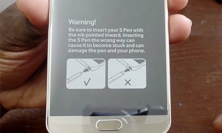 เอาจริง Samsung เพิ่มฉลากเตือนการใส่ปากกาผิดด้านใน Galaxy Note 5 ล็อตใหม่
