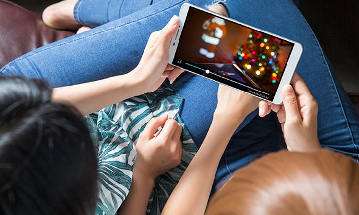 Lenovo PHAB แฟบเล็ตหน้าจอใหญ่สำหรับประสบการณ์ความบันเทิงที่เหนือระดับ