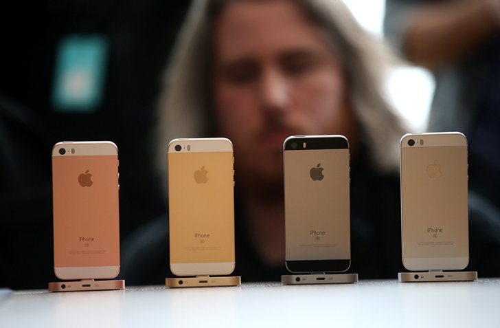 เคาะแล้ว iPhone SE ราคาศูนย์ไทยเริ่มต้น 16,800 บาท ถูกกว่าที่คาด
