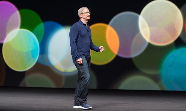 Donald Trump โทรหา Tim Cook "เราอยากให้คุณสร้างโรงงานในอเมริกา"