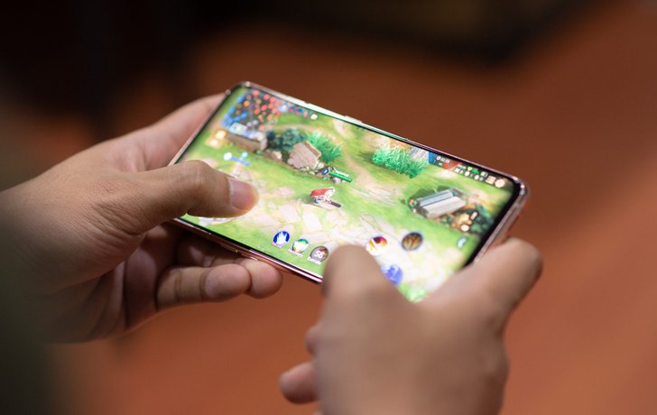 Samsung Galaxy A80