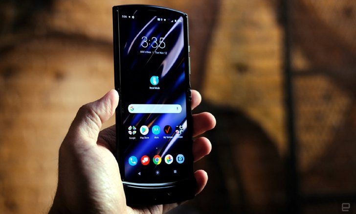 Motorola เลื่อนการเปิดจอง Razr เพราะคนจองเยอะเกินไป