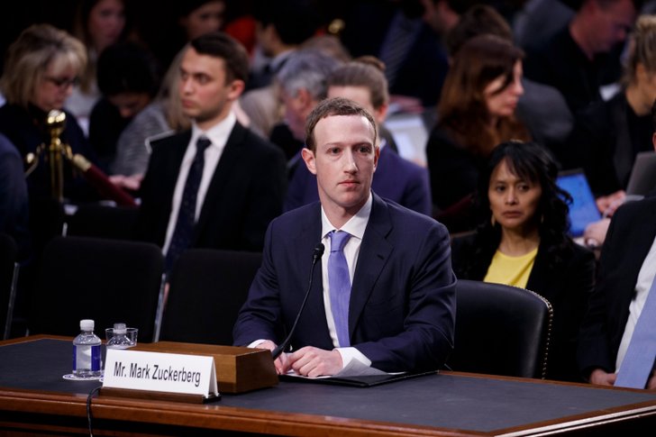 ไม่มีอะไรฟรี บัญชี Facebook ทุกคนมี Backdoor ที่พนักงานสามารถเข้าถึงข้อมูลส่วนตัวได้