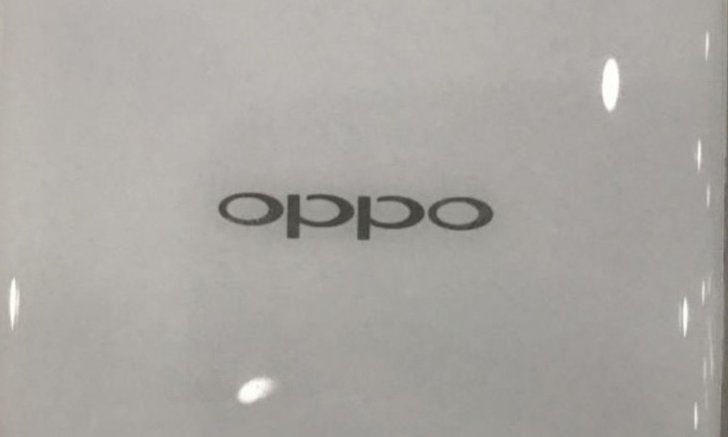 ชมภาพ "OPPO Find X" สีขาวที่สวยงามไม่แพ้สีม่วงและรุ่นแพงอย่าง ลัมโบกินี่