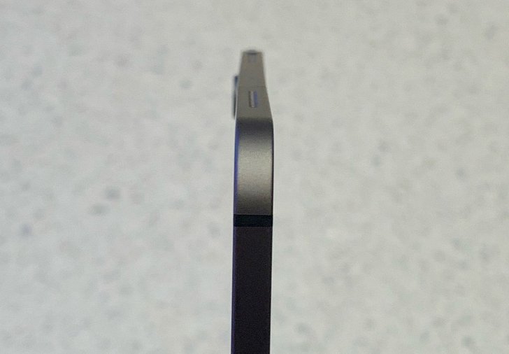 ผู้บริหาร Apple กล่าว iPad Pro งอไม่มีปัญหา ยังอยู่ในมาตรฐาน