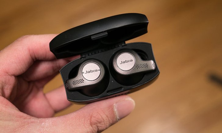 รวมหูฟังแบบไร้สายประเภท Truly Wireless ที่ดีที่สุดในปี 2018 จากสื่อนอก
