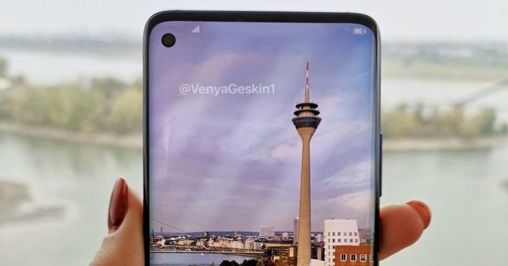 ภาพหลุดล่าสุดย้ำ Samsung Galaxy S10 มีดีไซน์จอเต็มพร้อม รูขนาดเล็ก สำหรับกล้องหน้า