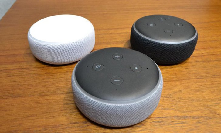 10 Gadget ที่น่าซื้อเป็นของขวัญคริสต์มาสที่สุดในปี 2018 ที่หาซื้อได้ในประเทศไทย