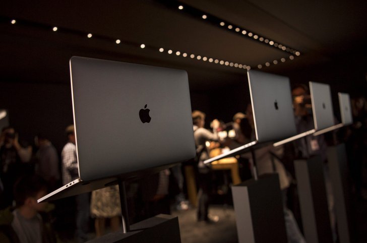 Apple เตรียมเปิดตัว MacBook Pro หน้าจอ 16 นิ้ว, หน้าจอ 31 นิ้วความละเอียด 6K รวมถึง iPhone และ iPad