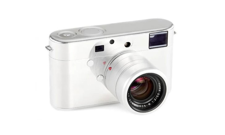 พบต้นแบบกล้อง Leica ที่มีการออกแบบโดย Jony Ive ถูกกำลังเข้าประมูลในเวลานี้