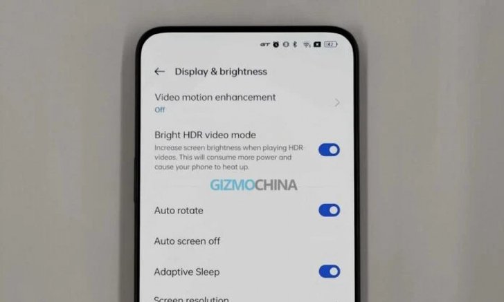 เผยภาพด้านหน้าของ realme GT 2 Pro จะได้กล้องหน้าแบบซ่อนได้