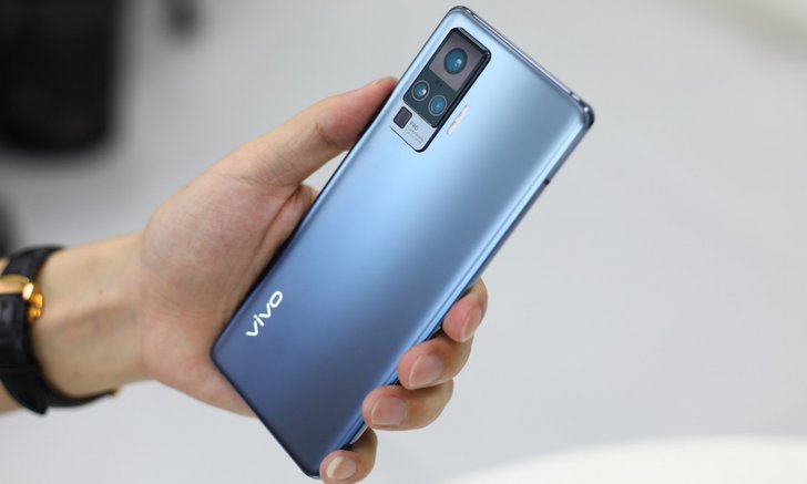 ชมภาพจริงของ vivo X50 Series ก้อนเปิดตัวกับมือถือที่มีกล้องหลังเป็น Gimball