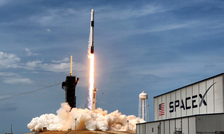 SpaceX อาจชวดสมัครประมูลรับทุนสูงสุดบรอดแบนด์ในชนบทเหตุถูกสงสัยในความหน่วงแฝงของ Starlink