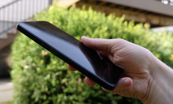 เรียกว่างานดี! YouTuber ยลโฉมดัมมี iPhone 12 ทั้ง 3 ขนาด