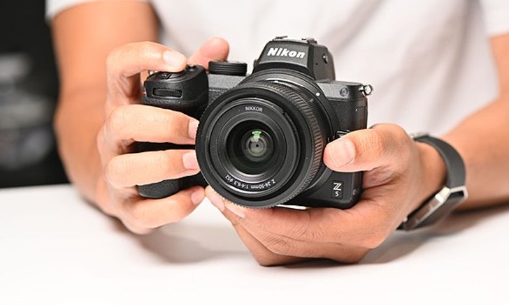 10 สิ่งที่คุณควรรู้สำหรับกล้อง Nikon Z5