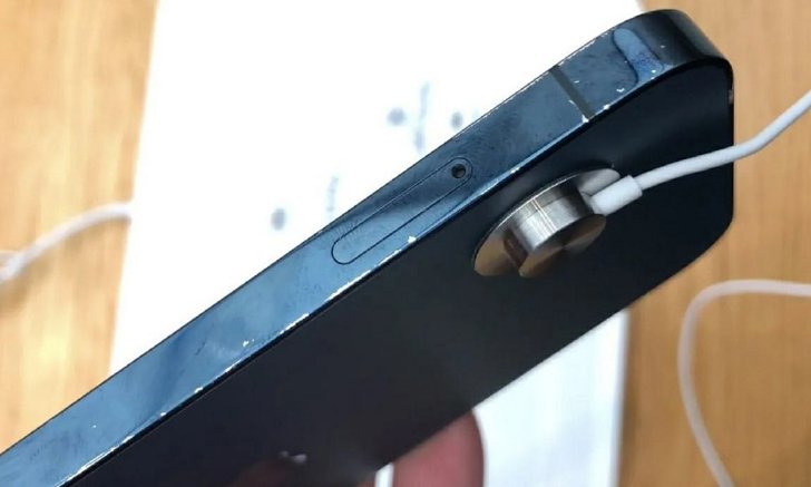 ไม่รอด! พบ iPhone 12 Pro ใน Apple Store สีขอบลอก หลังวางขายไม่กี่วัน