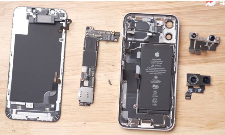 ชมภายในของ iPhone 12 Mini รุ่นเล็กสุดของตระกูล iPhone 12 กับข้างในที่ไม่ธรรมดา