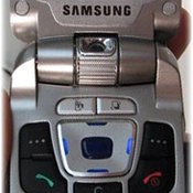 Samsung Z140 