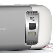 Nokia C7 