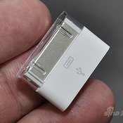 ไชน่าเทเลคอมเริ่มขาย iPhone 4S 