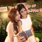 LUMIX GF7 