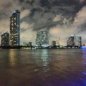 ตัวอย่างภาพถ่ายจาก Samsung Galaxy Note 10+
