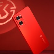 เปิดตัว OPPO Reno7 New Year Edition สีแดงกำมะหยี่และโลโก้เสือรับปีนักษัตรจีน 2022