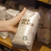Starbucks ใช้ Blockchain ให้ลูกค้าตรวจสอบการเดินทางของเมล็ดกาแฟ