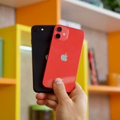 iPhone 12 Mini VS iPhone SE