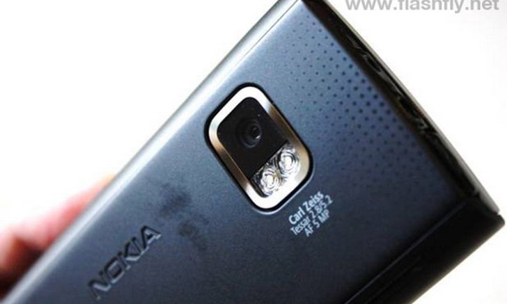 Review Nokia X6 ครบเครื่องได้ใจผู้ใช้ทุกวัย