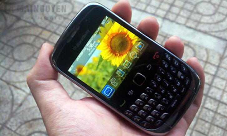 Blackberry Curve 9300 3G สเปคทางการมาแล้ว