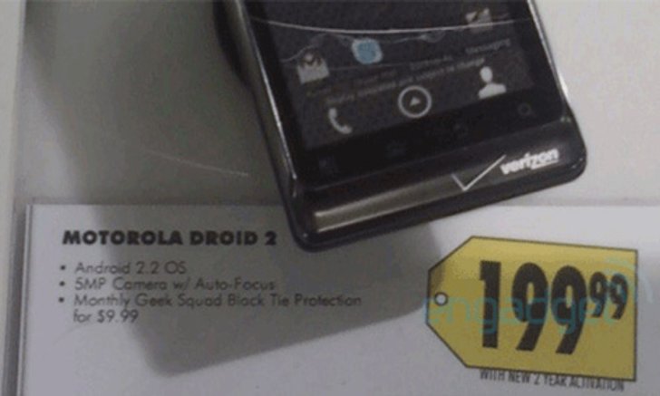 รับขวัญวันแม่ด้วยทายาทสมาร์ตโฟน Droid 2 เพียง 599 เหรียญ!