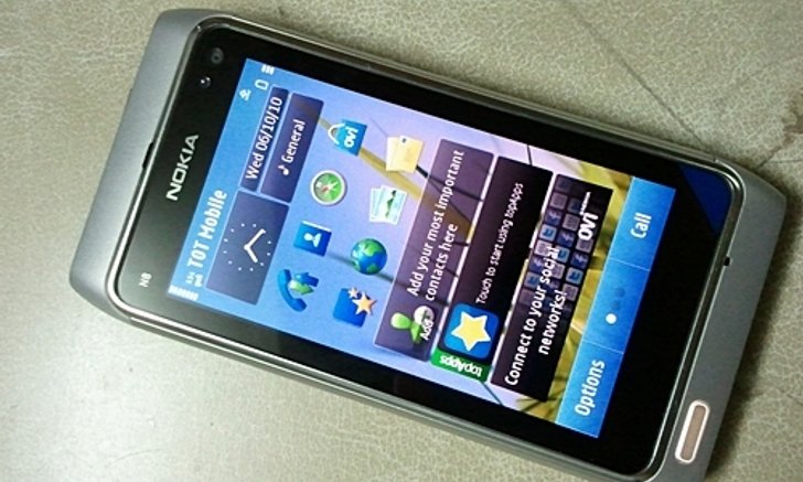 แกะกล่อง “Nokia N8-00″ เครื่องไทย !!