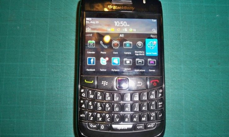 เปิดตัว BlackBerry Bold 9780 ก่อนใครที่นี้