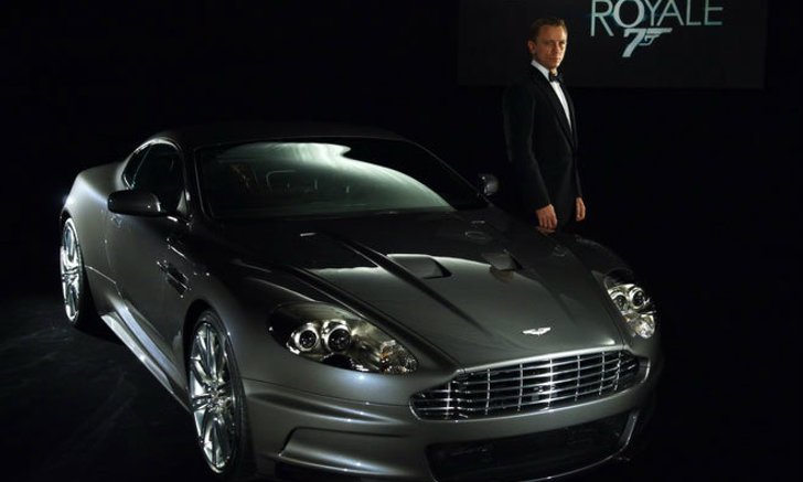 iPhone 5 ตกกระป๋องโดน Aston Martin