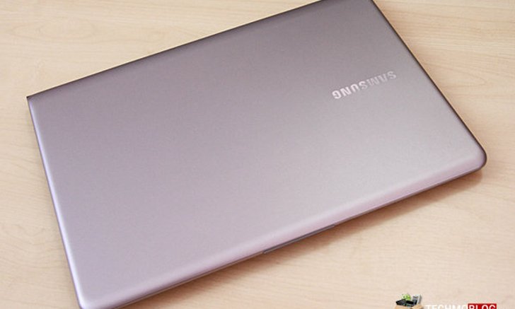 รีวิว Samsung Series 5 Ultra : อัลตร้าบุ๊ค (Ultrabook) ระดับกลาง