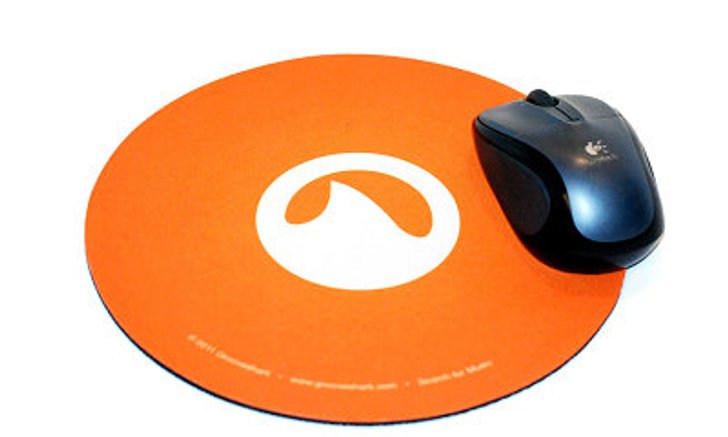 Mouse Pad หรือแผ่นรองเมาส์ มีความจำเป็นอย่างไร ???