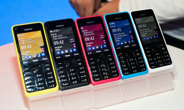 โนเกียวางจำหน่าย Nokia 105 และ Nokia 301