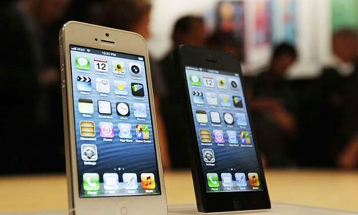 หรือ iPhone 5S จะสับขาหลอก ?