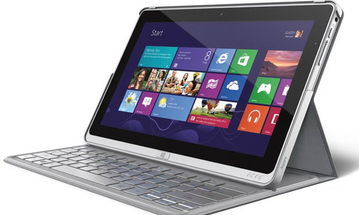 แนะนำ Ultrabook น่าซื้อภายในงาน Commart Comtech 2013
