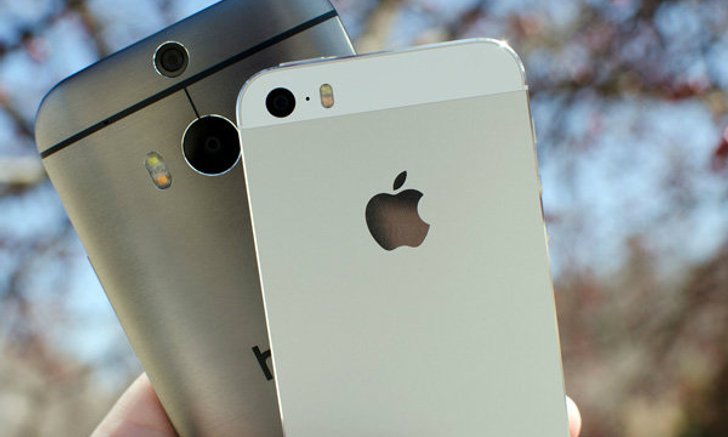 เทียบกันชัดๆ ภาพถ่ายจากกล้อง iPhone 5S กับ HTC One M8 แบบไหนดีกว่า ?