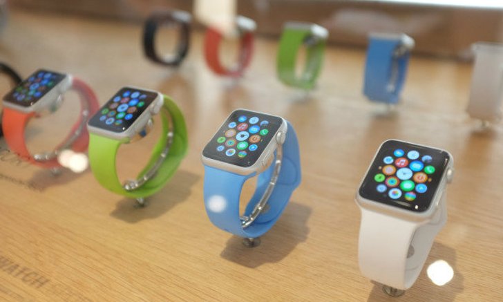 Apple Watch ถูกสั่ง Pre-Order กว่าล้านเรือนในอเมริกาในวันแรก